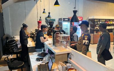 Berikan Rasa Nyaman Umat Muslim Jalankan Ibadah Puasa, Tim Gabungan Polresta Surakarta Gelar Razia Cafe dan Karaoke