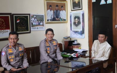 Kunjungi Ponpes Az-Zayadiyy, Kapolresta Ajak Ikut Serta Jaga Kamtibmas Kota Surakarta