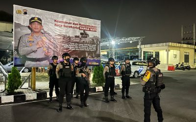 Ciptakan Situasi Aman dan Nyaman di Bulan Ramadan, Polresta Surakarta dan Polsek Jajaran Gelar Patroli Rutin