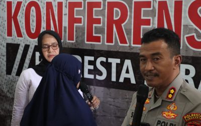 Polresta Surakarta Amankan Seorang Wanita Pelaku Penggelapan HP Sebanyak 60 Unit