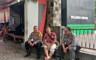 Bhabinkamtibmas Mangkubumen Jalin Koordinasi Kamtibmas dengan Tokoh Pemuda dan Linmas