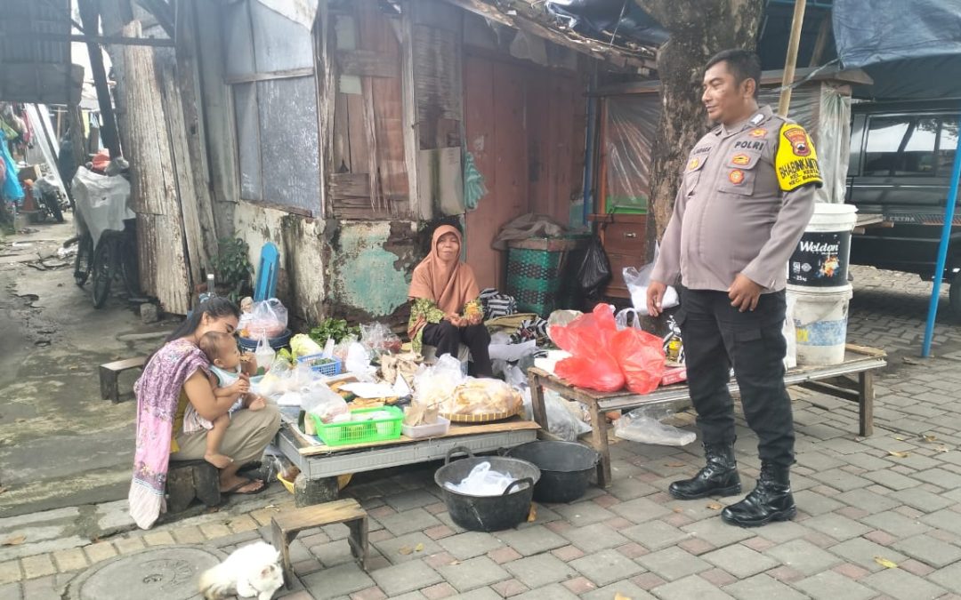 Bhabinkamtibmas Kestalan Sambangi Warga, Sampaikan Pesan Kamtibmas