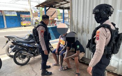 Dua Warga Pesta Miras di Depan SPBU Mojosongo Diamankan Tim Sparta Samapta Polresta Surakarta