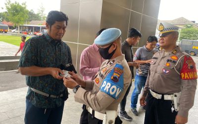 Seksi Propam Polresta Surakarta Gelar Gaktibplin Personel di Lobby Mapolresta