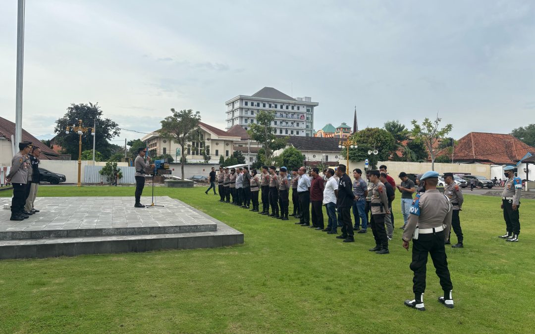 Kabagops Pimpin Apel Anev Operasi Aman Candi 2025 di Mapolresta Surakarta