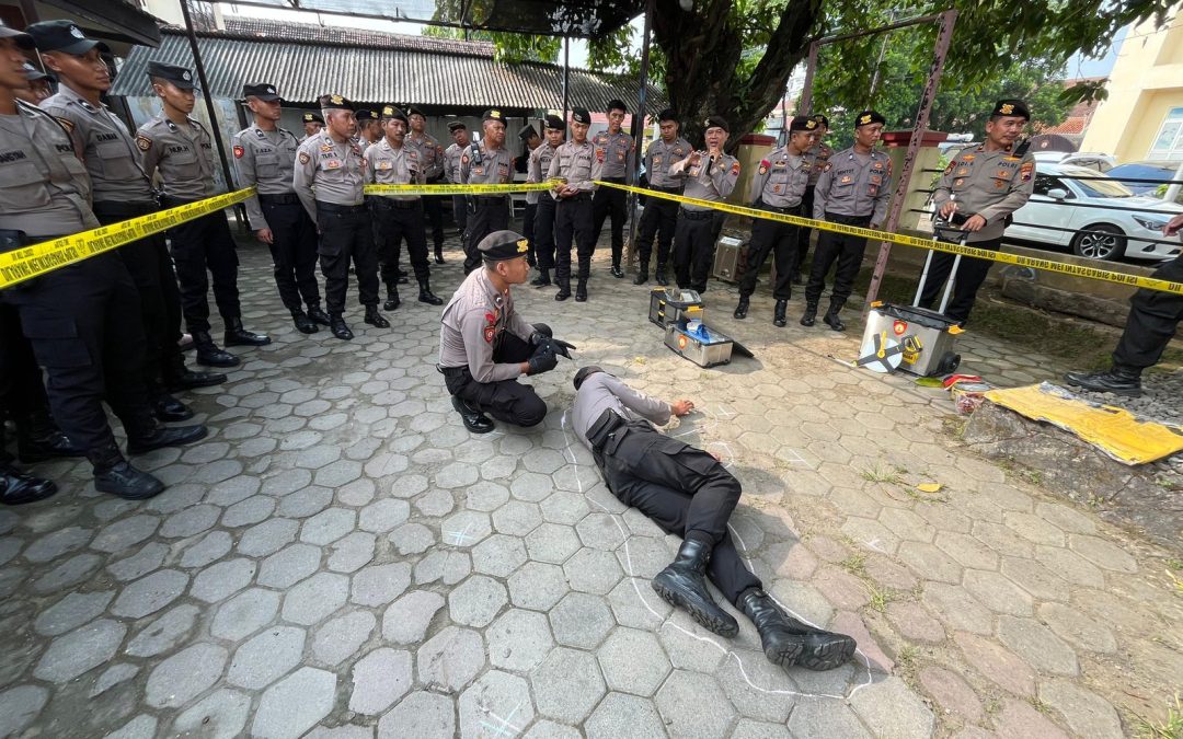 Sat Samapta Polresta Surakarta Gelar Latkatpuan,  Penanganan Awal di Tempat Kejadian Perkara