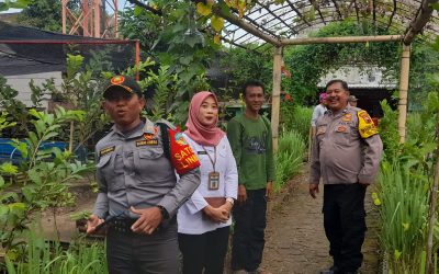 Wujudkan Program Pemerintah, Bhabinkamtibmas Panularan Aktif Ajak Warga Manfaatkan Lahan Kosong