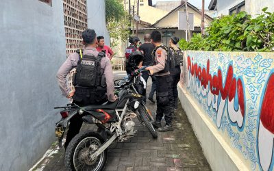 Respon Cepat Tim Sparta Polresta Surakarta Amankan WNA yang Bikin Panik Warga Gilingan
