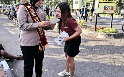 Polwan Polresta Surakarta Laksanakan Patroli Bersepeda di CFD Jalan Slamet Riyadi Solo