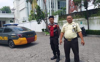 Sat Samapta Polresta Surakarta Gelar Patroli di Objek Vital, Sambangi Satpam Bank untuk Perkuat Keamanan