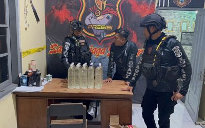 Tim Sparta Polresta Surakarta Amankan Penjual Miras di Kadipiro