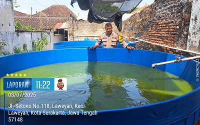 Dukung Program Ketahanan Pangan, Bhabinkamtibmas Laweyan Sambangi Warga Binaan Sosialisasikan Budidaya Lele