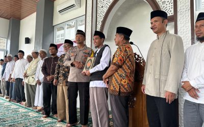 Bhabinkamtibmas Banyuanyar Hadiri Peresmian Masjid Al Barokah, Sampaikan Pesan Kamtibmas kepada Warga