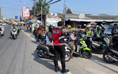 Operasi Patuh Candi 2025: Polresta Surakarta Tindak 51 Pelanggar Sepeda Motor di Jalan Dr. Rajiman