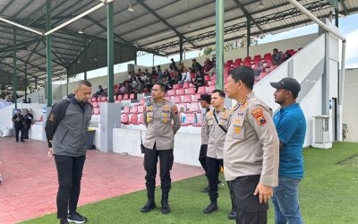 Kapolresta Surakarta Tinjau Pengamanan Final Piala Soeratin Jateng 2025