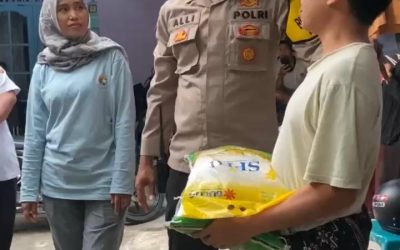 Polresta Surakarta Respon Cepat Curhatan Warga Lewat DM Instagram dan Bantu Beras