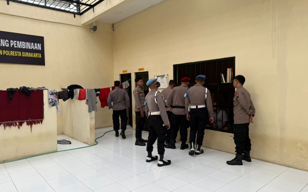 Tingkatkan Kualitas Pengawasan Tahanan, Polresta Surakarta Gelar Pengecekan Rutan
