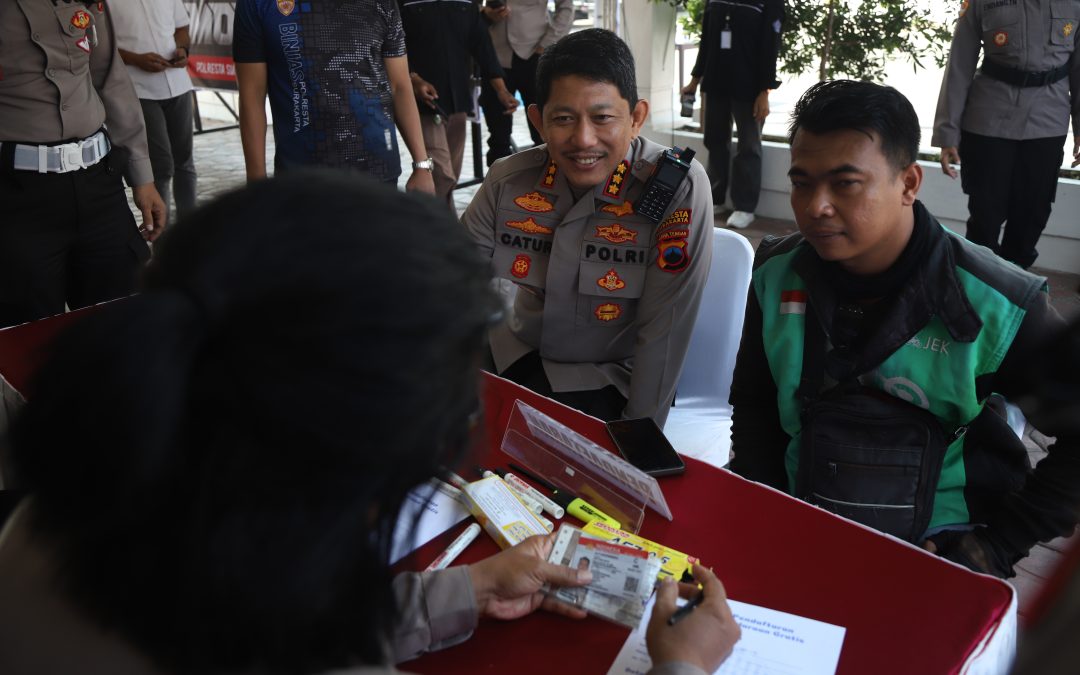 Peringati HUT Lalu Lintas Ke 70, Polresta Surakarta Gelar Servis Gratis Sepeda Motor