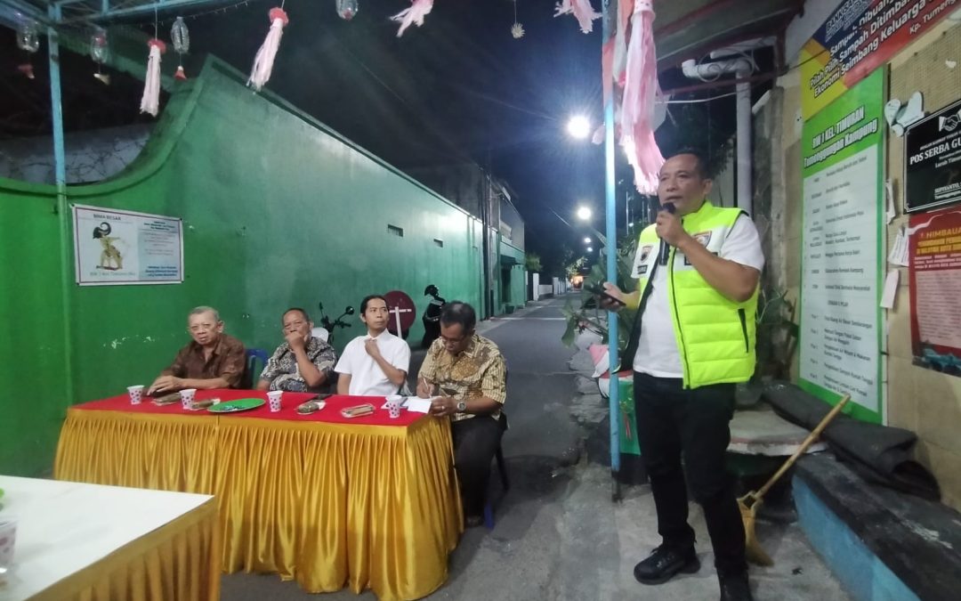 Bhabinkamtibmas Timuran Ajak Warga Jaga Kamtibmas Lewat Sarasehan