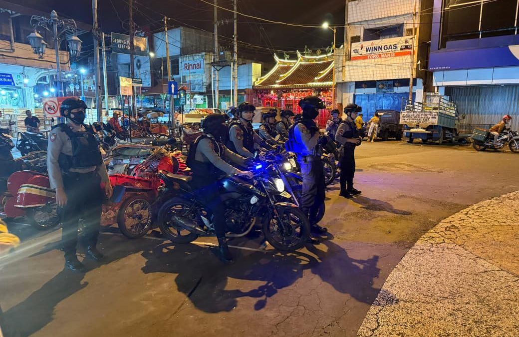Satuan Samapta Polresta Surakarta Gelar Patroli Kewilayahan di Malam Hari