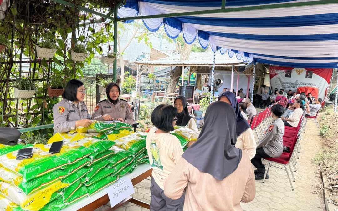 Polresta Surakarta Distribusikan 10 Ton Beras di Panen Raya Jagung Joglo