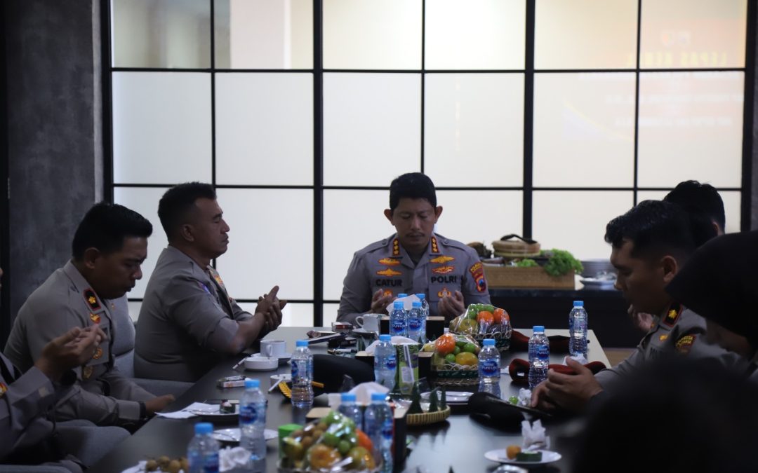 Kapolresta Surakarta Gelar Kegiatan Minggu Kasih Bersama PJU Polresta Surakarta