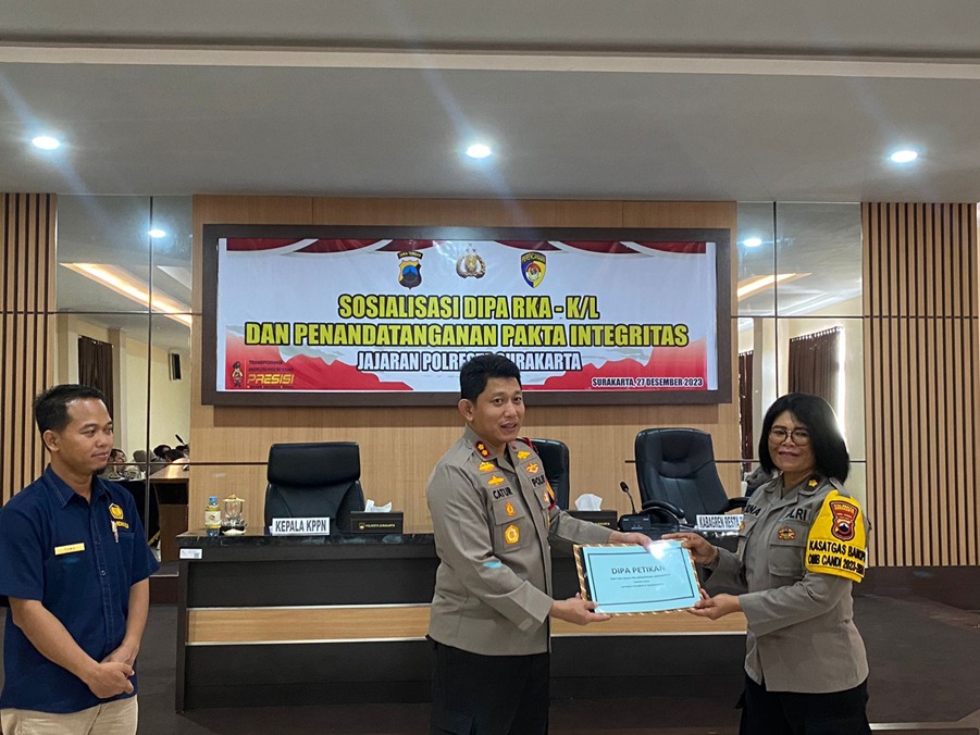 Polresta Surakarta Tandatangani Pakta Integritas dan Distribusikan Rencana Anggaran Tahun 2024