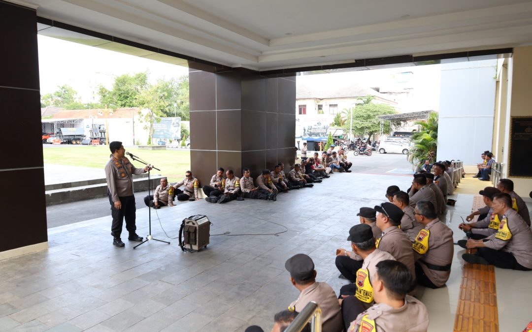Kapolresta Surakarta Gelar Jumat Curhat Bersama Bhabinkamtibmas Jajaran