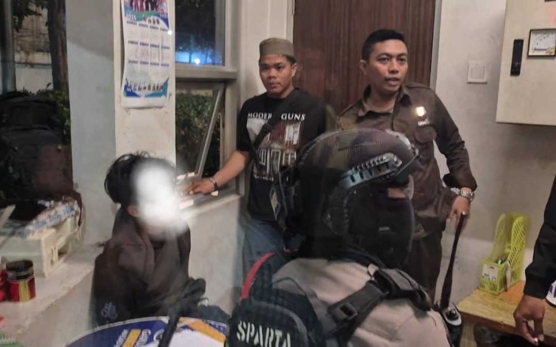 Tim Sparta Polresta Surakarta Amankan Remaja Bawa Sajam di Jalan DI Panjaitan