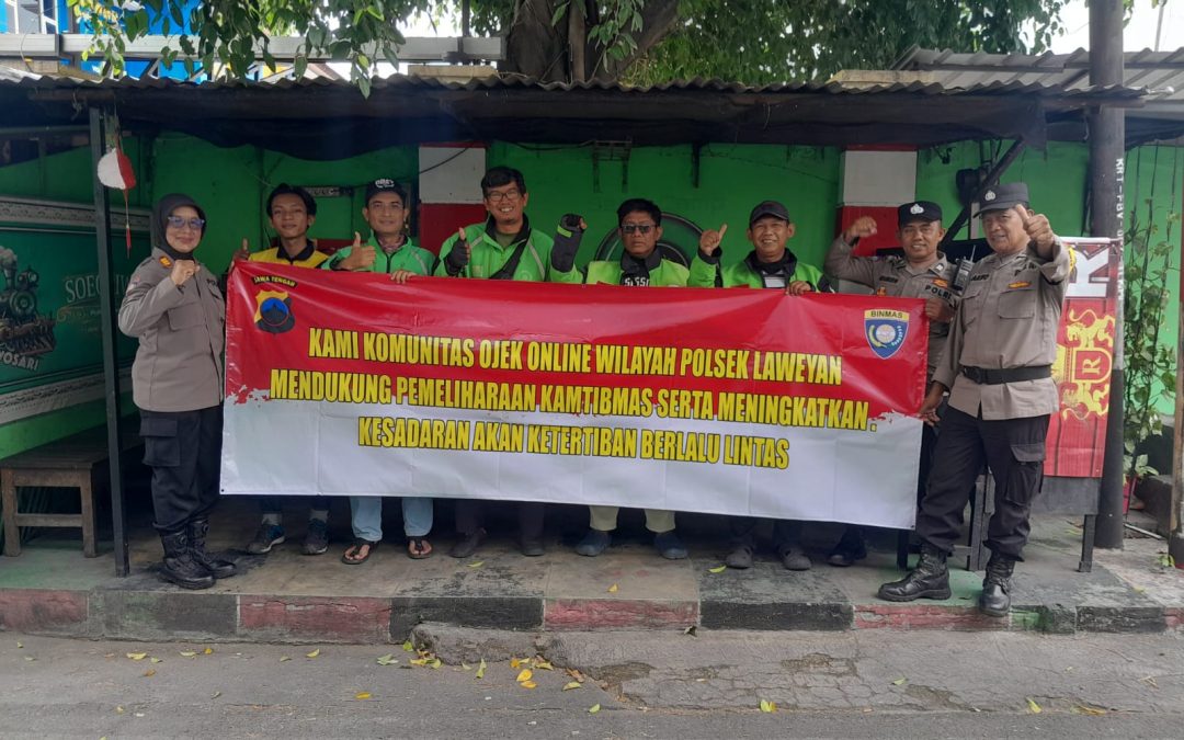 Polsek Laweyan Gelar Sosialisasi Binluh Bersama Komunitas Ojek Online di Wilayah Sondakan