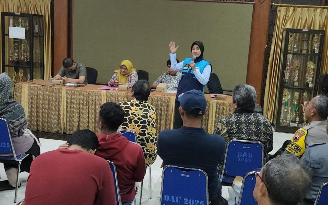 Satresnarkoba Polresta Surakarta Gelar Penyuluhan Bahaya Narkoba bagi Relawan Anti Narkoba Kelurahan Karangasem