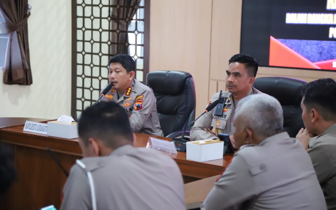 Kapolresta Surakarta Gelar Minggu Kasih Bahas Kesiapan Pengamanan Nataru 2025/2026