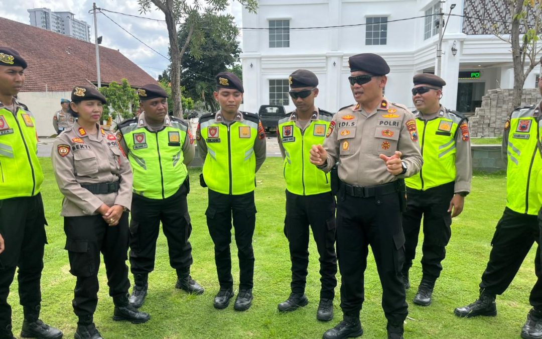Kasat Samapta Berikan Arahan Penguatan Tugas kepada Personel Sat Samapta Polresta Surakarta