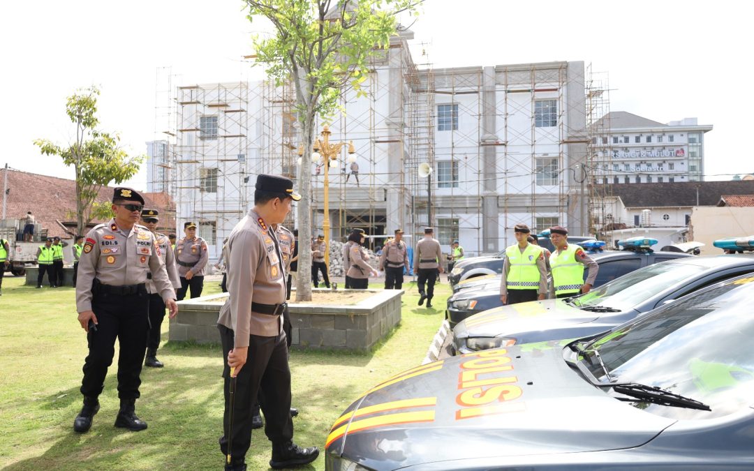Polresta Surakarta Lakukan Pengecekan Sarpras Jelang Pengamanan Natal 2025 dan Tahun Baru 2026