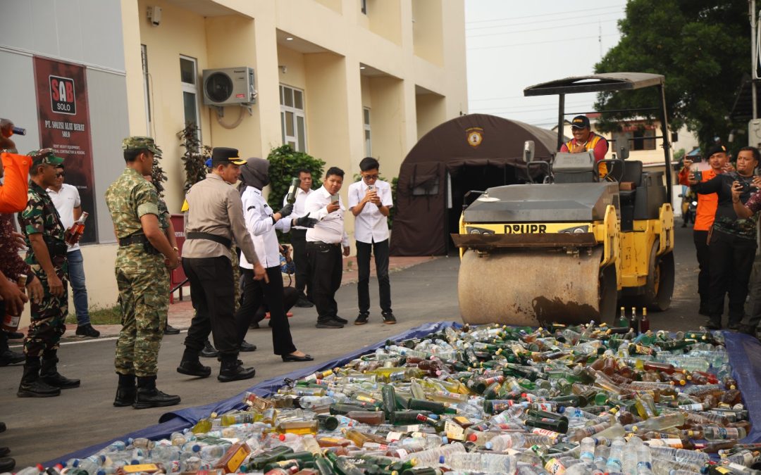 Pemusnahan Miras dan Knalpot Brong, Bukti Keseriusan Polresta Surakarta Jaga Kondusivitas Kota Solo Saat Nataru 2025