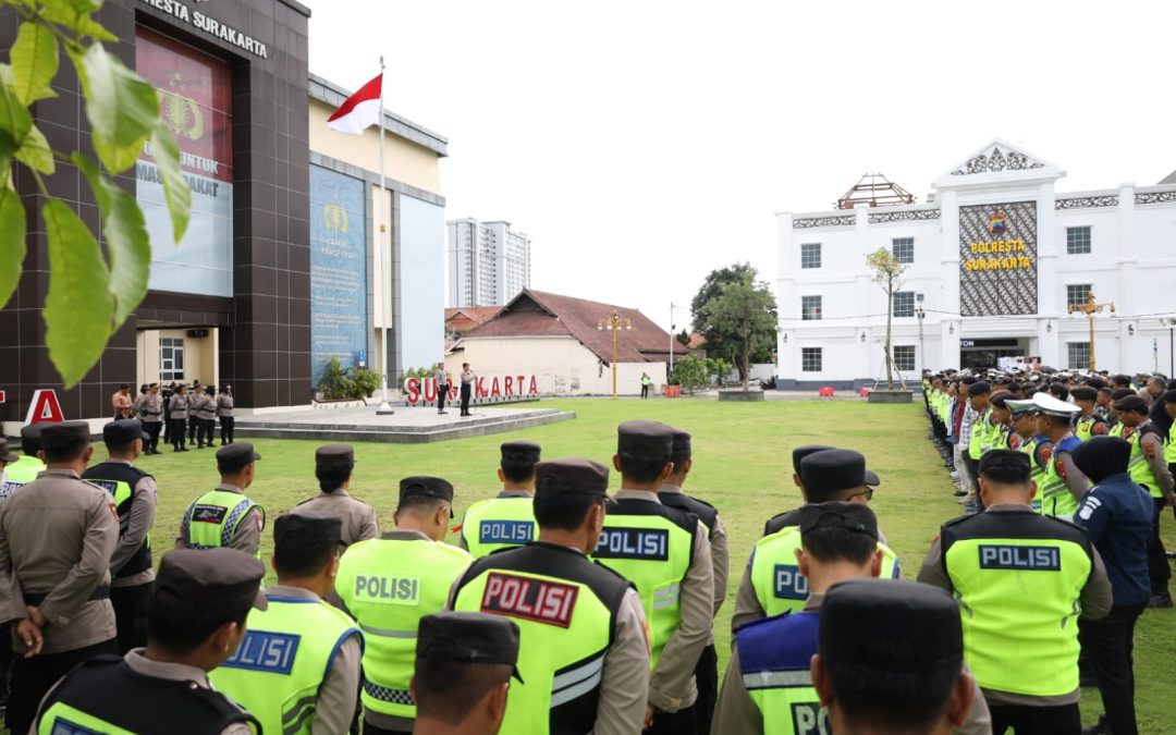 Polresta Surakarta Gelar Apel Anev Operasi Lilin Candi 2025