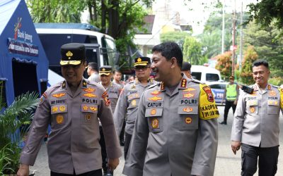 Tim Wasops Mabes Polri Tinjau Pelaksanaan Operasi Lilin Candi 2025 di Posyan Beteng Vastenburg Surakarta