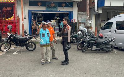Sat Samapta Polresta Surakarta Patroli Dialogis Sambangi Tukang Parkir