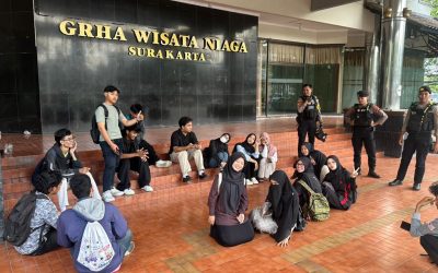 Wujud Kedekatan Polri dengan Masyarakat, Tim Sparta Sat Samapta Polresta Surakarta Sambangi Mahasiswa di Laweyan