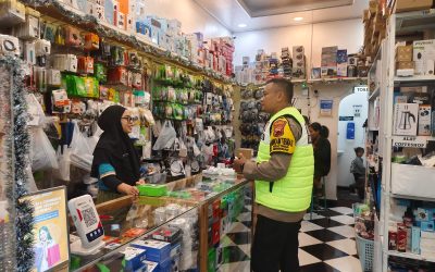 Bhabinkamtibmas Kratonan Sambang Solo Mikro RW 05, Sampaikan Imbauan Keamanan Parkir