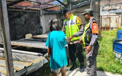 Bhabinkamtibmas Kelurahan Serengan Sambangi Peternakan Lele, Dukung Program Ketahanan Pangan