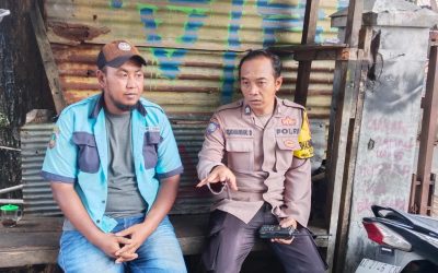 Bhabinkamtibmas Kelurahan Mojo Sambang Pasar Klitikan Notoharjo, Sosialisasikan Operasi Keselamatan Candi 2026