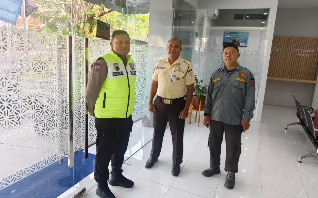 Bhabinkamtibmas Kratonan Sambangi Bank BRI Honggowongso, Sampaikan Pesan Kamtibmas kepada Satpam