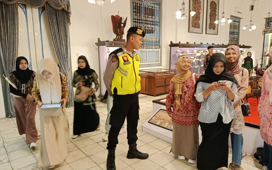 Sat Samapta Polresta Surakarta Gelar Patroli Dialogis di Objek Vital dan Tempat Wisata
