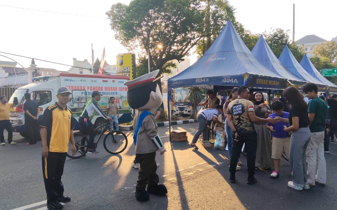 Semarak HUT Bhayangkara ke-80, Polresta Surakarta Hadirkan Pelayanan Publik dan Bagikan 1.000 Es Teh Gratis