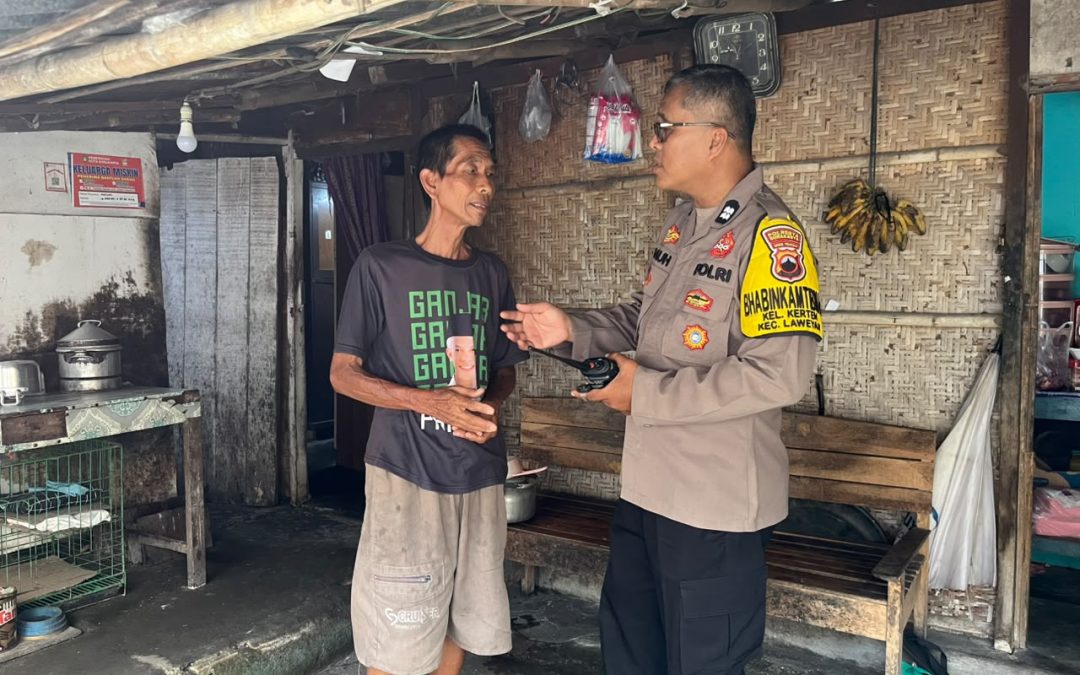 Bhabinkamtibmas Kerten Sambangi Warga, Sampaikan Pesan Kamtibmas di Wilayah Binaan