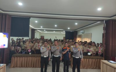 Satlantas Polresta Surakarta Tanamkan Budaya Tertib Berlalu Lintas kepada Siswa SMK Bhinneka Karya Melalui Program Polantas Menyapa