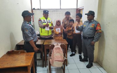 Bhabinkamtibmas Serengan Sambangi SLB, Ingatkan Siswa Tak Saling Bully