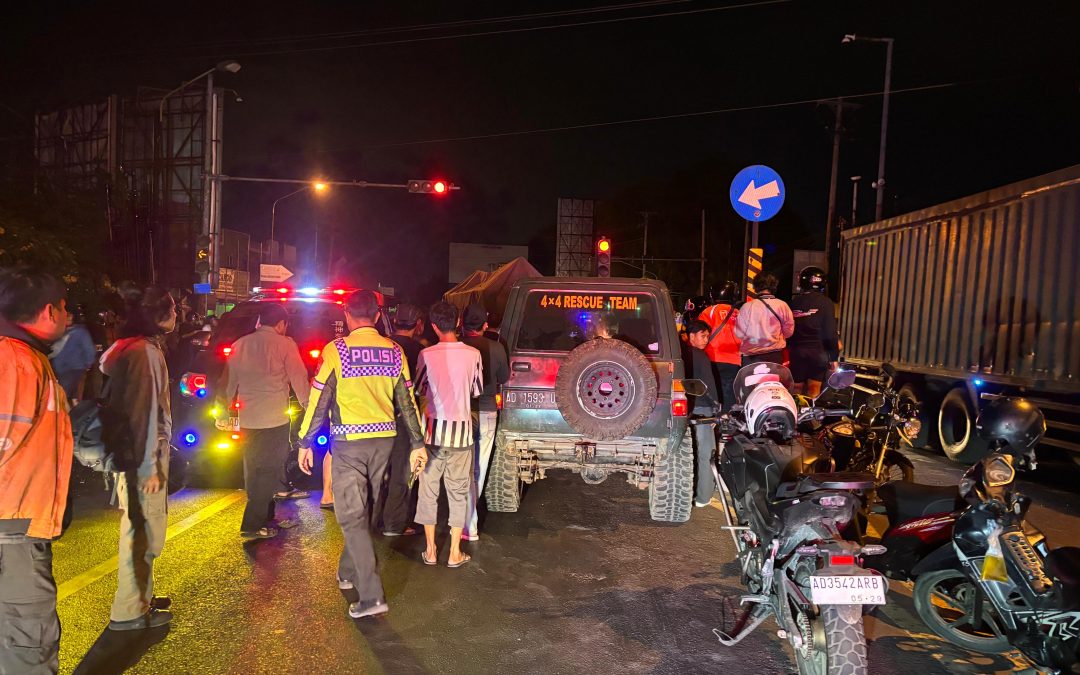 Satlantas Polresta Surakarta Tangani Laka Lantas di Laweyan, Satu Pengemudi Meninggal Dunia