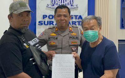 Polresta Surakarta Tindaklanjuti Video Viral Ambulans Terhalang Mobil Listrik, Pengemudi Ditilang